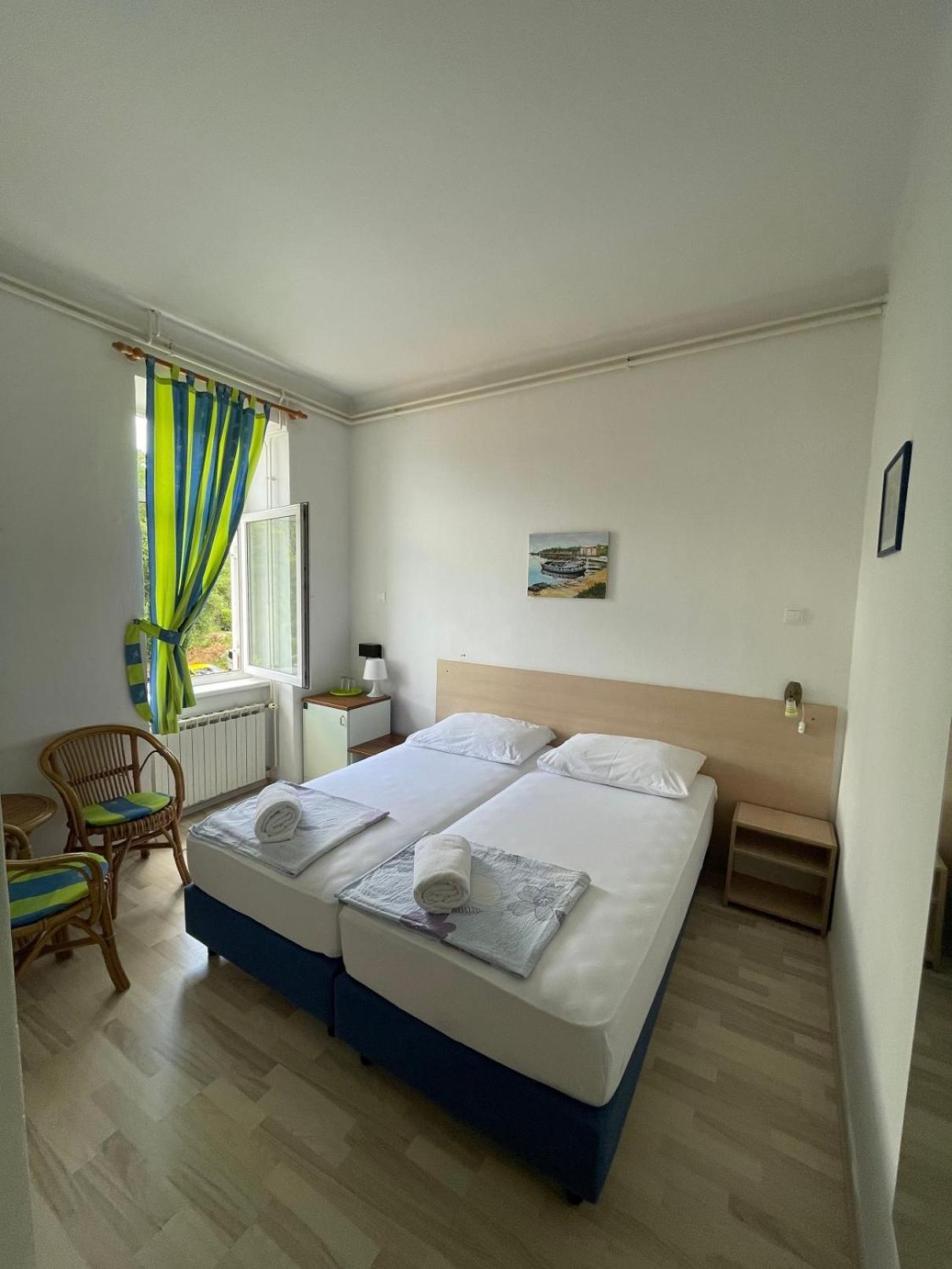 Bed&Breakfast Villa Eva Omišalj Habitación foto